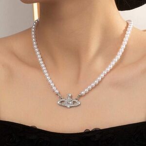 BRAND NEW🪐Gorgeous Full Rhinestones Planet Shaped Pendant & Pearl Necklace